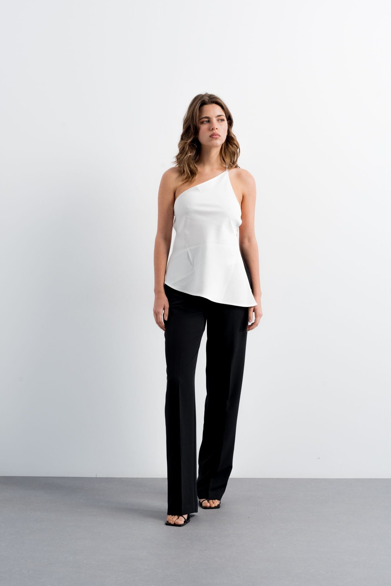 PANTALÓN RECTO