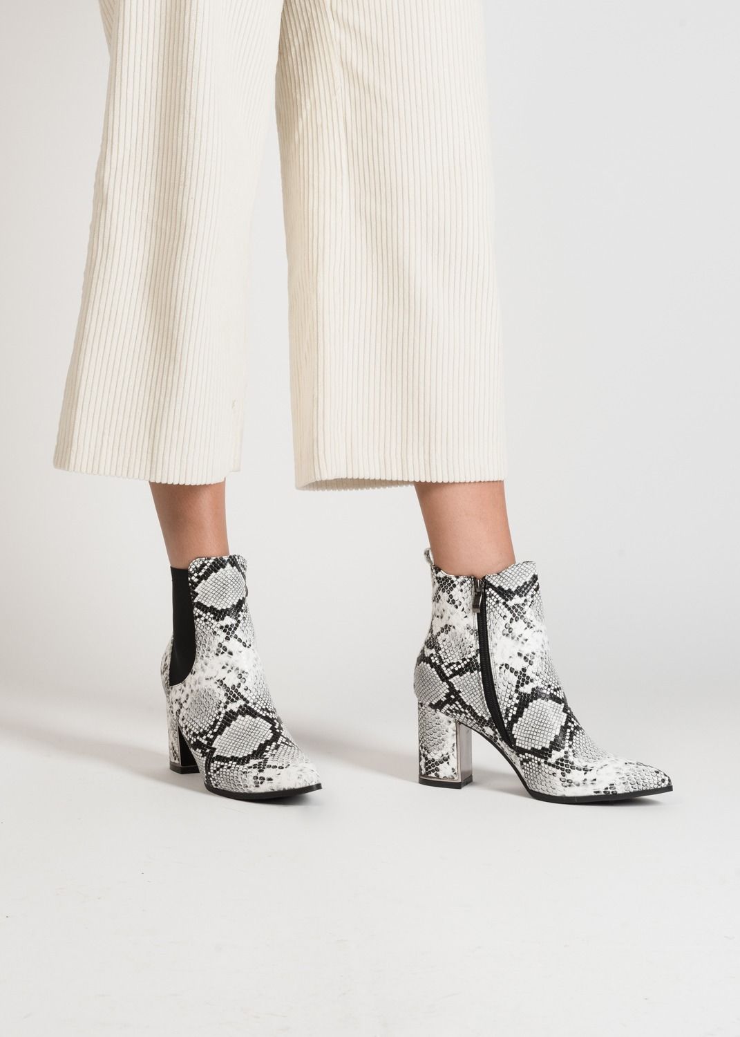 BOTA SERPIENTE