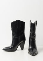 COWBOY BOOTS