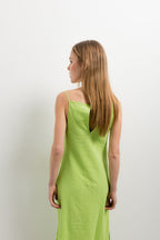 VESTIDO MIDI CON LINO