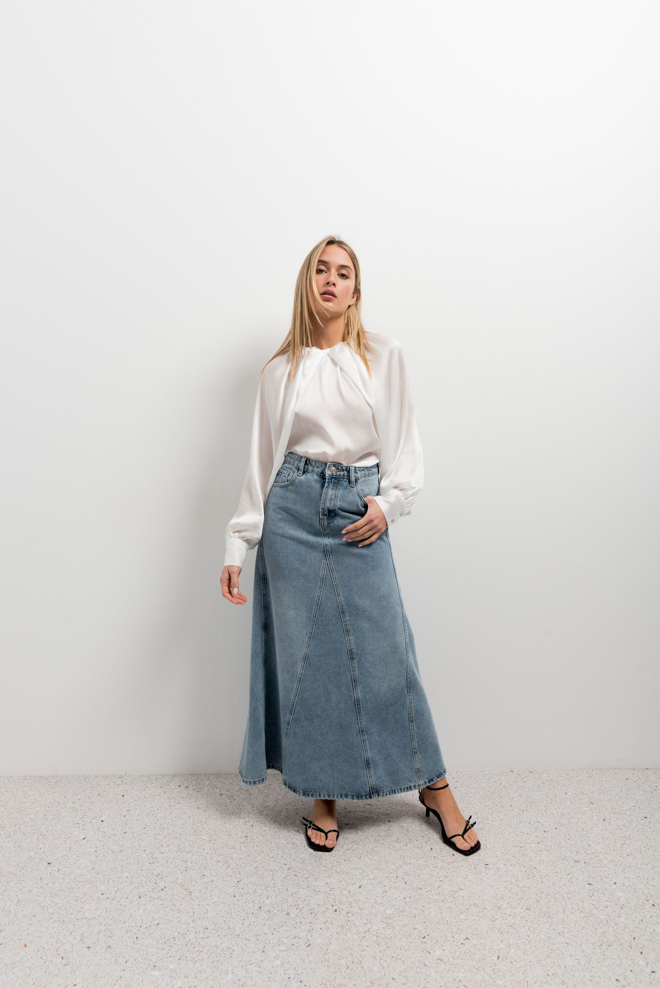 BLUSA SATINADA