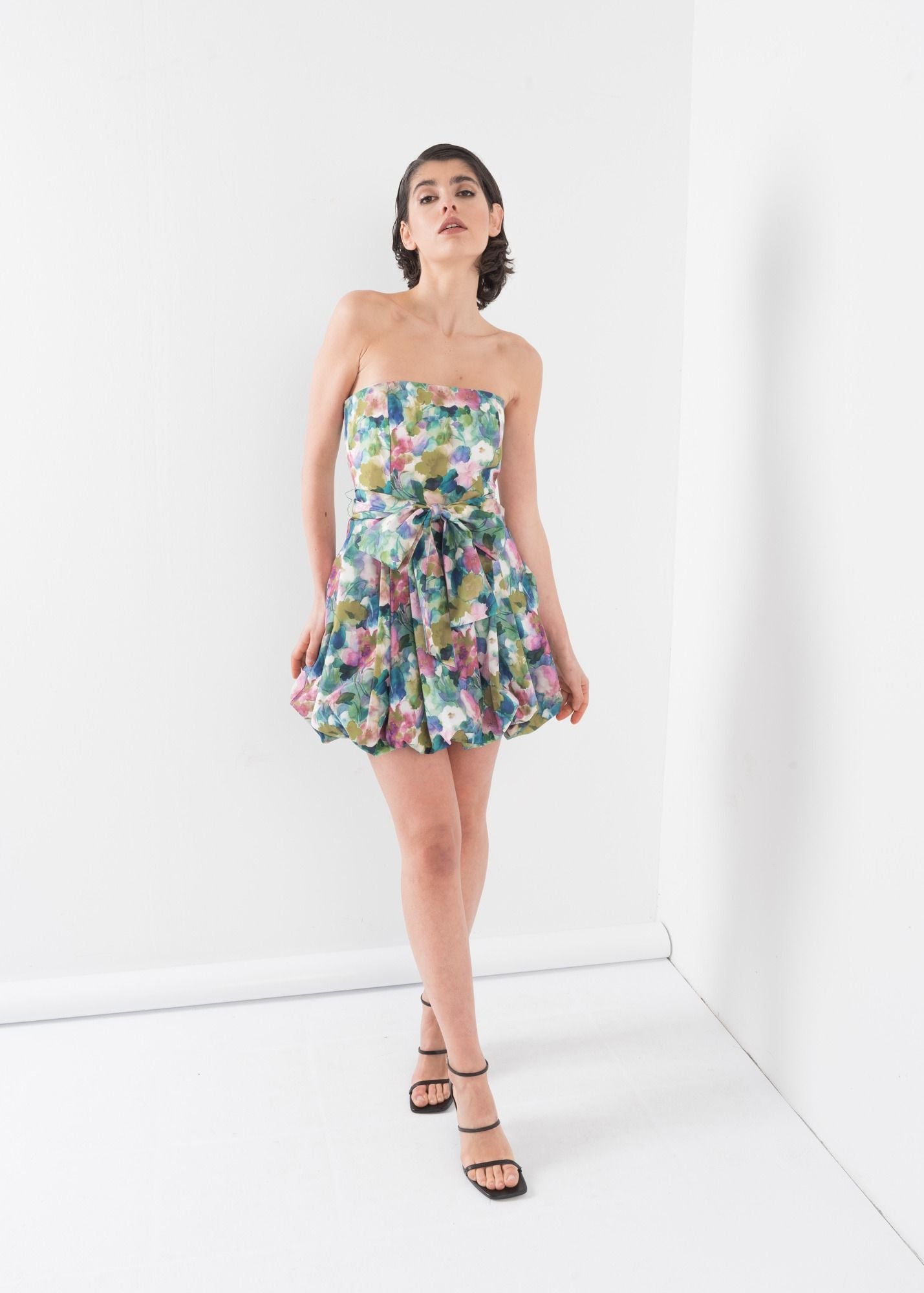VESTIDO TAFETA FLORES