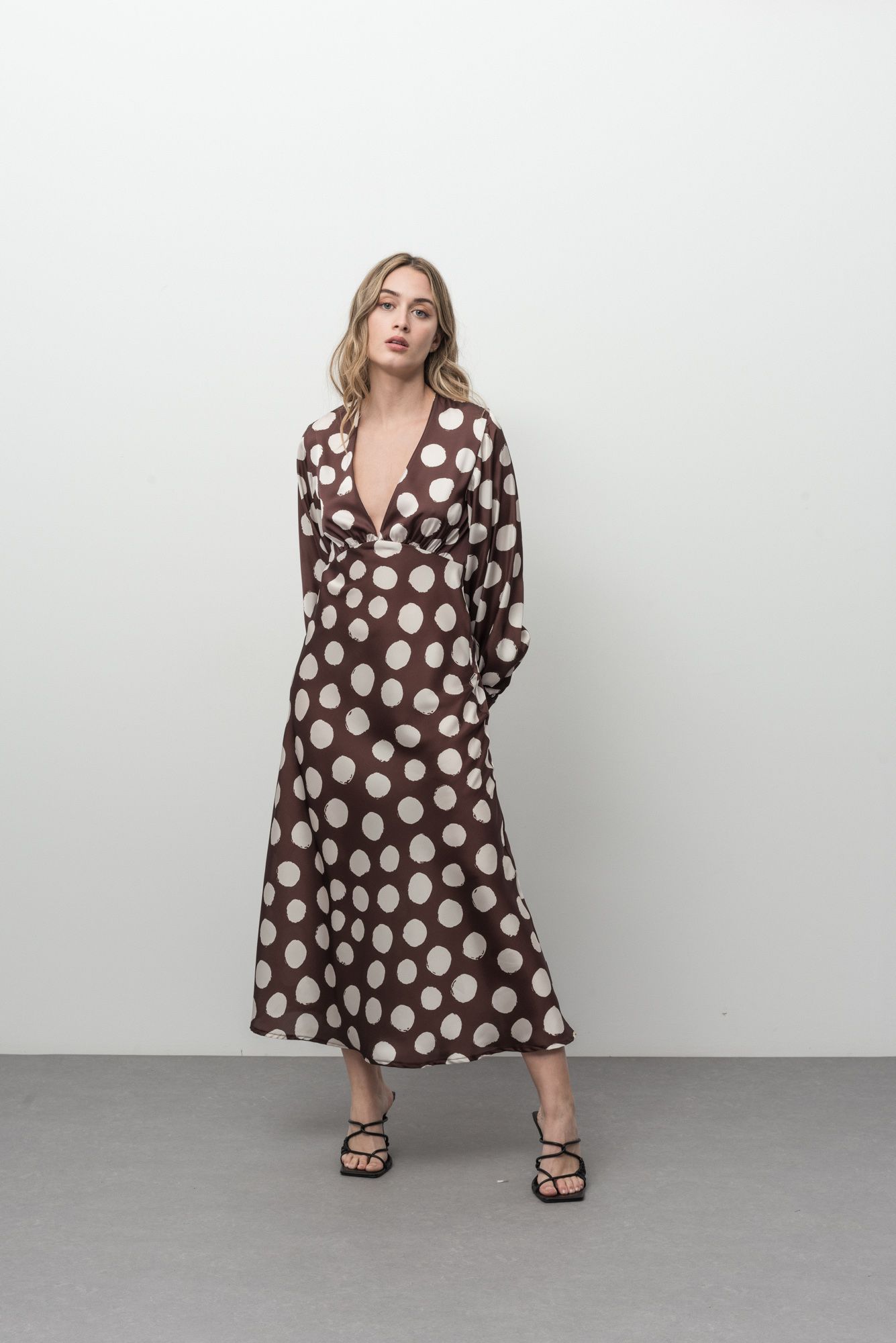 VESTIDO MIDI ESTAMPADO