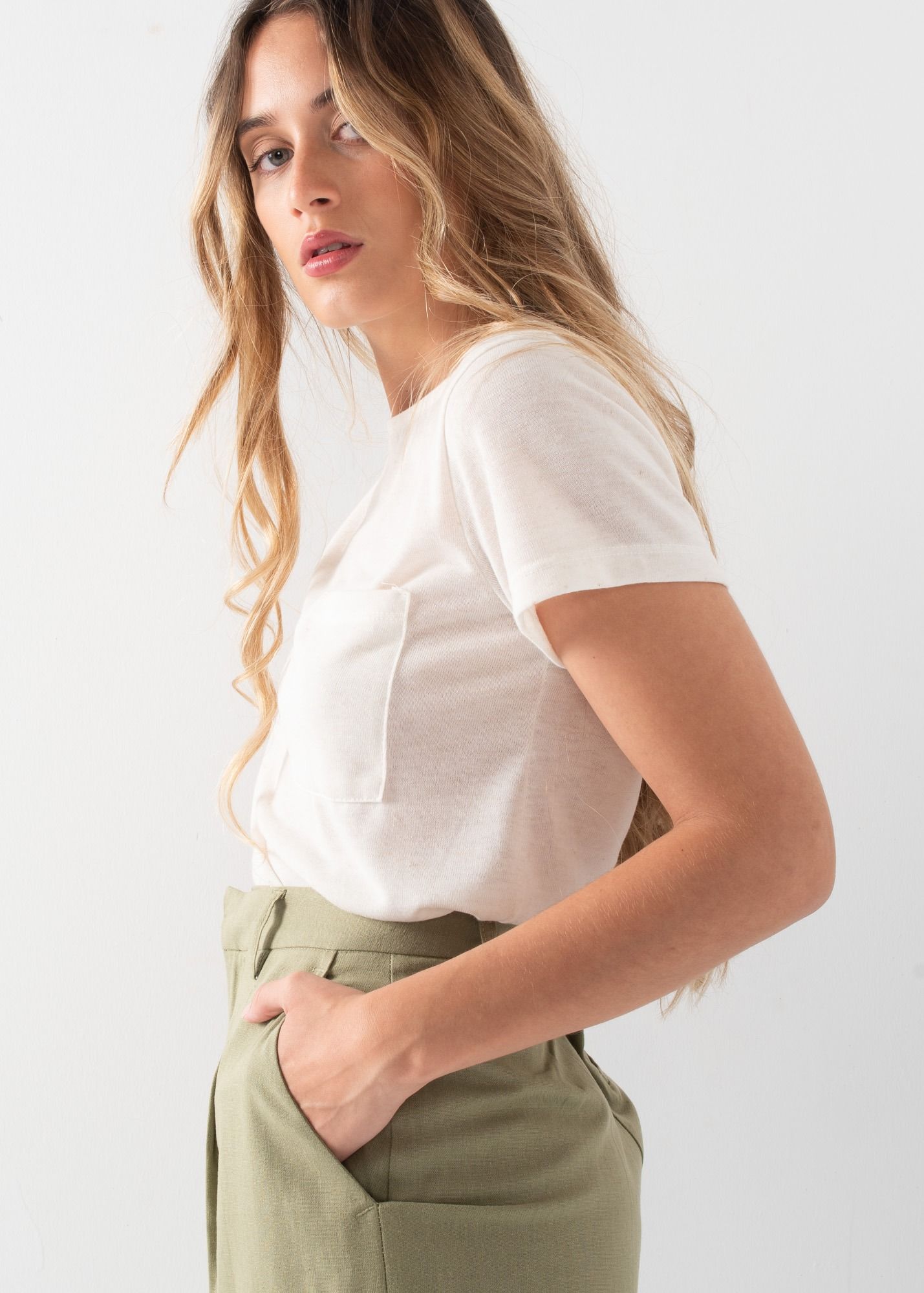 CAMISETA CON LINO