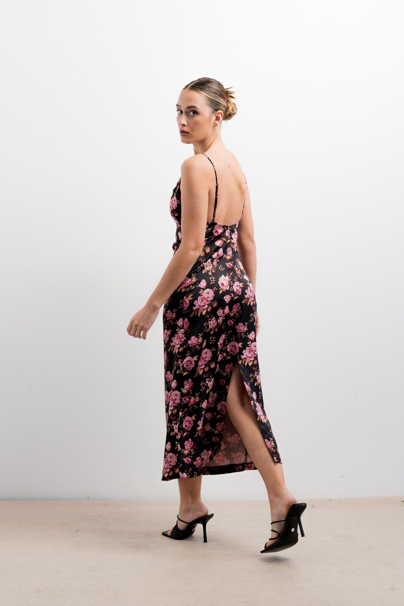 VESTIDO ESTAMPADO FLORAL