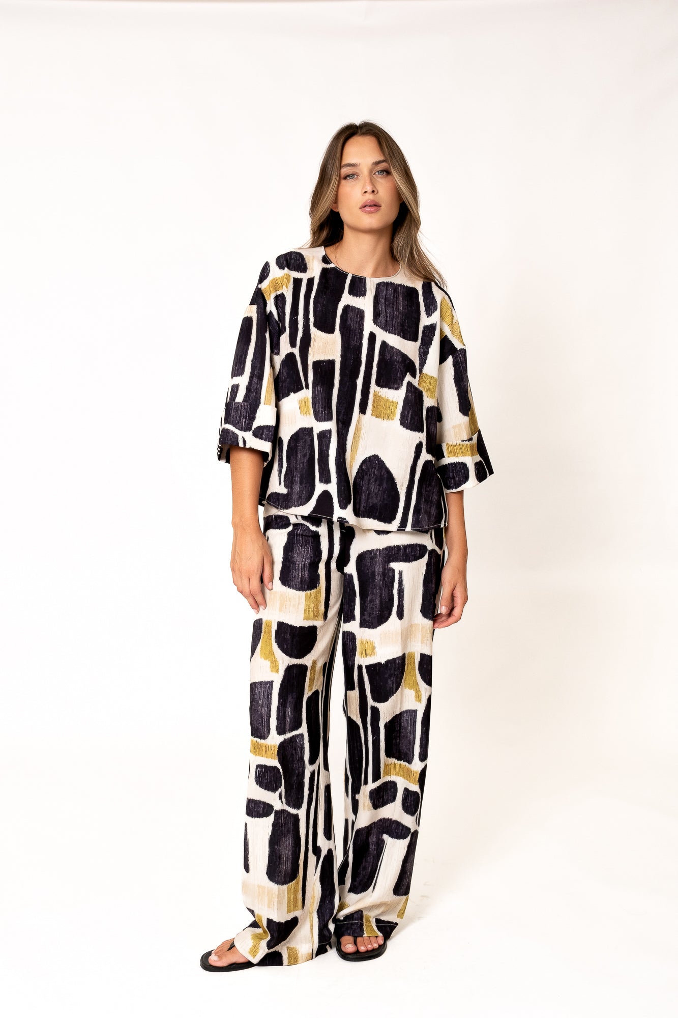 PANTALÓN ESTAMPADO