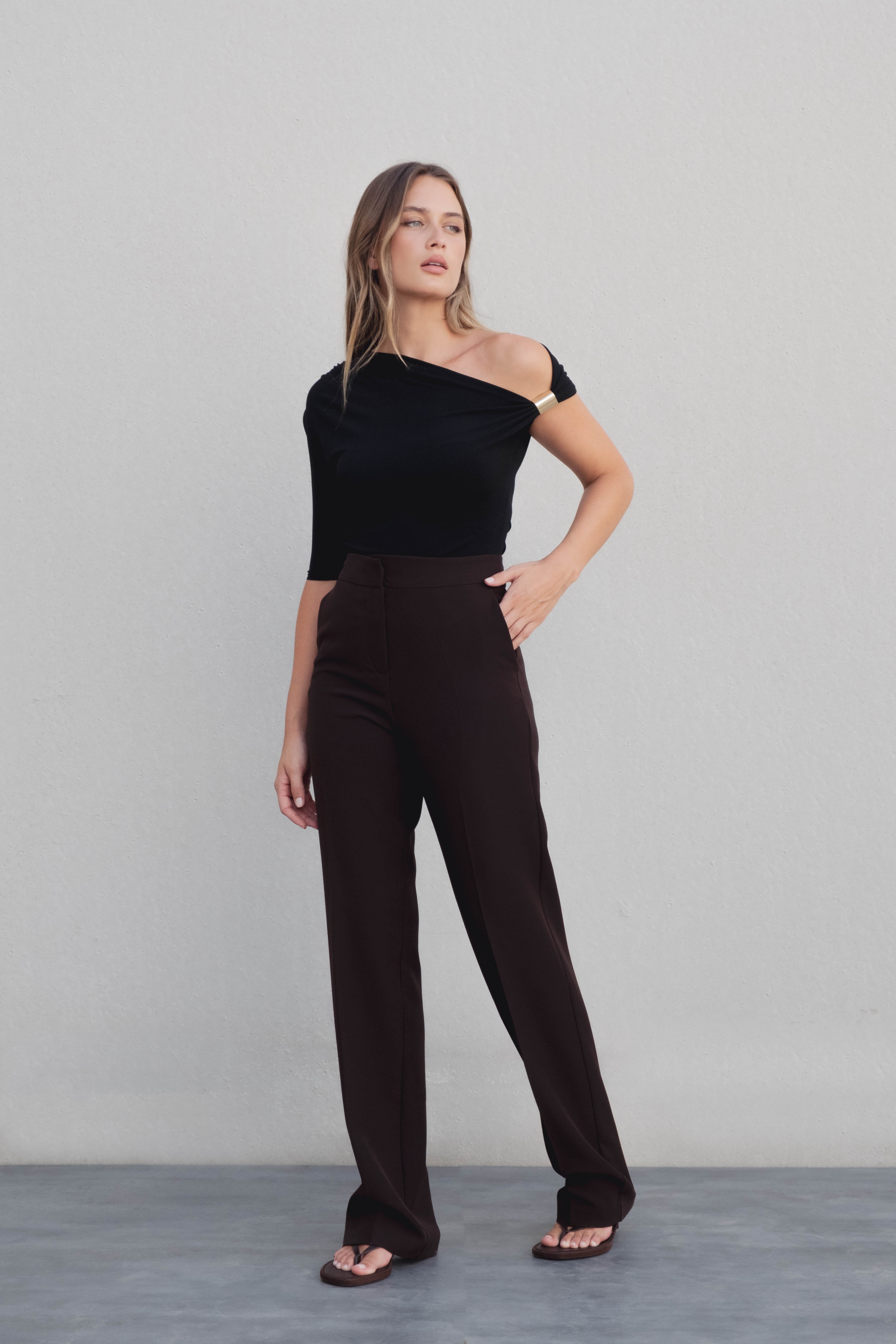 PANTALÓN RECTO
